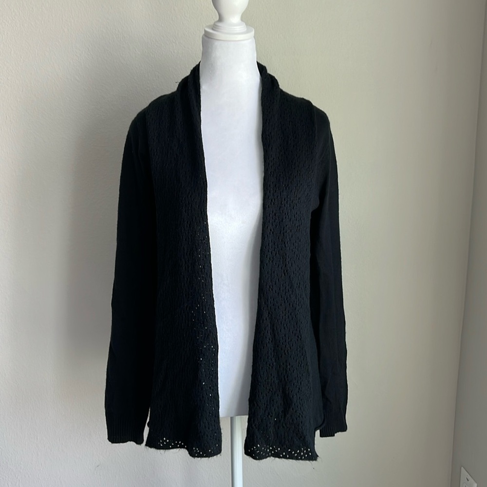 OneA women’s navy open weave longsleeve sweater